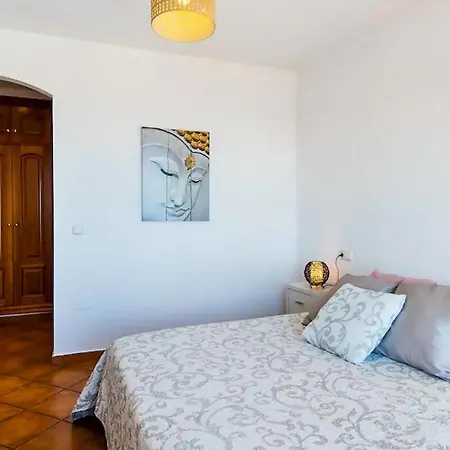 Awesome In With House Sea View *